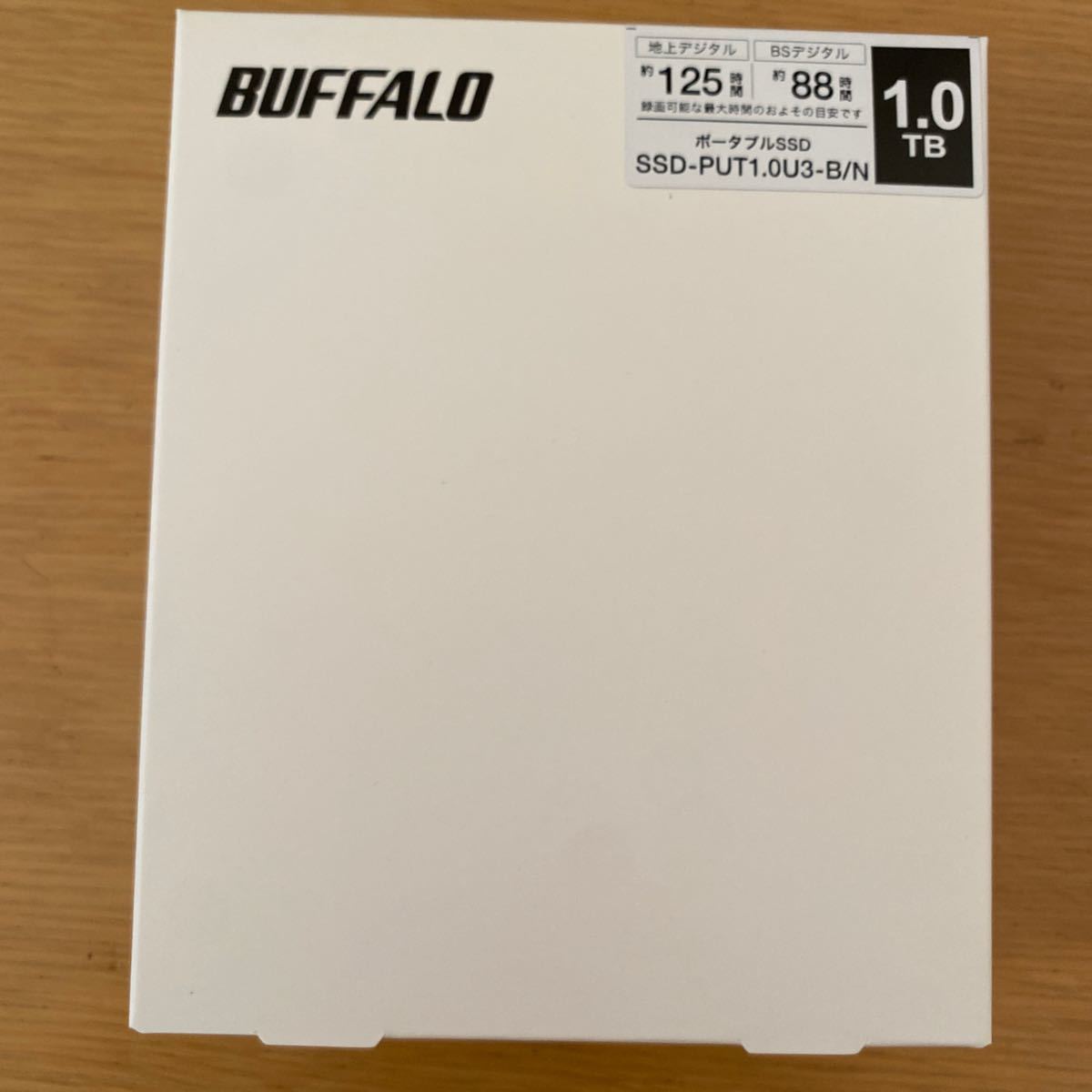 品数豊富！ BUFFALO バッファロー SSD SSD-PKP1.0U3-B
