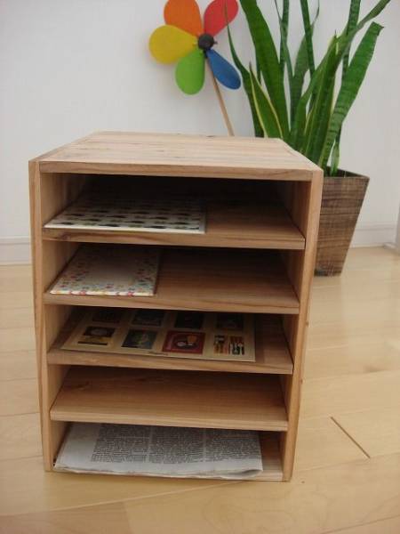 中古)オカムラ 両開き書庫8段 マジック扉 鍵付 ※扉に塗装跡 中古)オカムラ 両開き書庫8段 マジック扉 鍵付 ※扉に塗装跡
