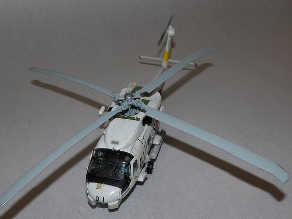 1/72 海上自衛隊 SH-60J シーホーク 対潜哨戒ヘリコプター 完成品｜代購幫
