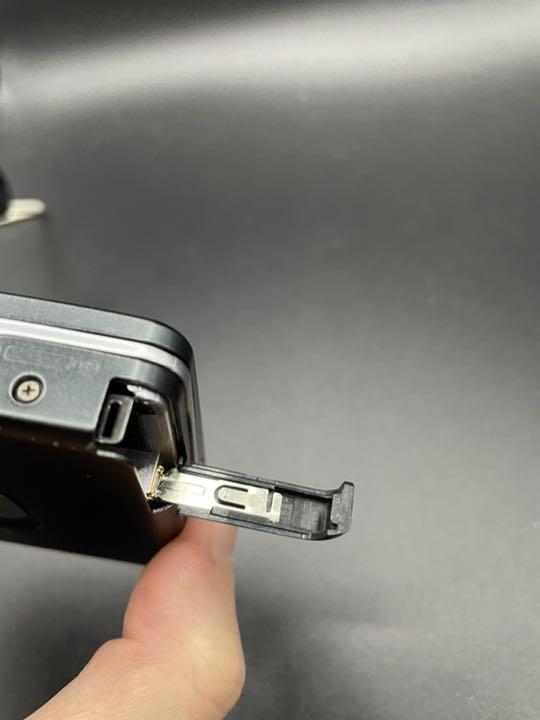 送料無料 WM-EX811ベルト交換 レッドイヤホンカセット電池ケース 送料無料 WM-EX811ベルト交換 レッドイヤホンカセット電池ケース