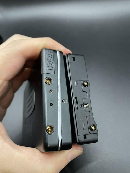 送料無料 WM-EX811ベルト交換 レッドイヤホンカセット電池ケース 送料無料 WM-EX811ベルト交換 レッドイヤホンカセット電池ケース