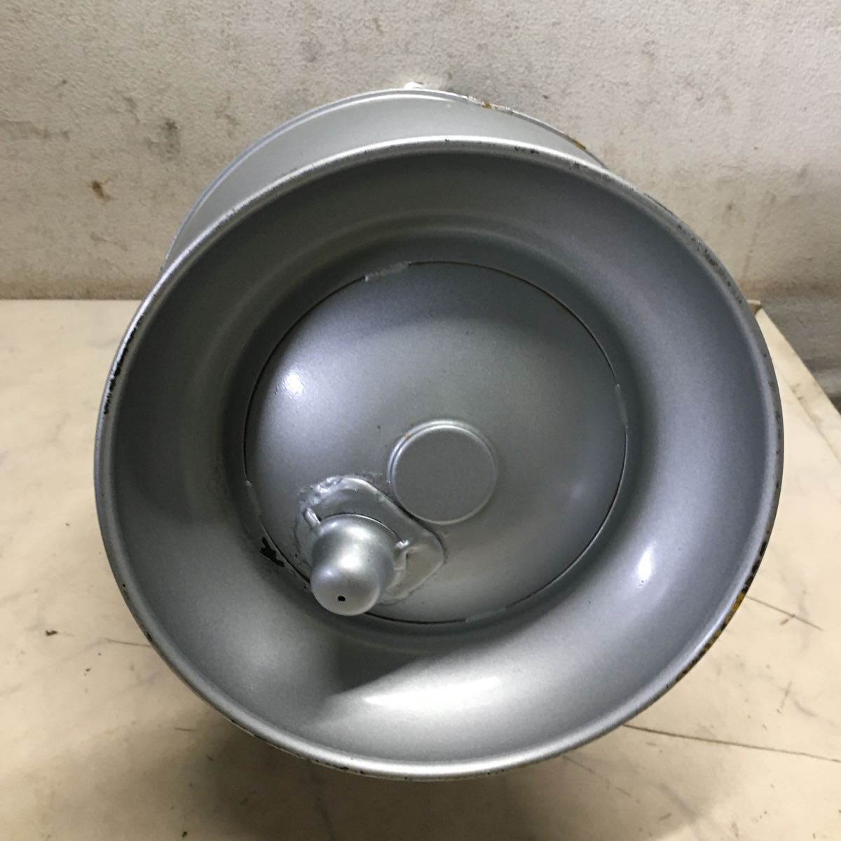 L3838) 液化窒素の運搬・貯蔵容器CRIC-5(クリック5) 液体窒素用 L3838) 液化窒素の運搬・貯蔵容器CRIC-5(クリック5) 液体窒素用