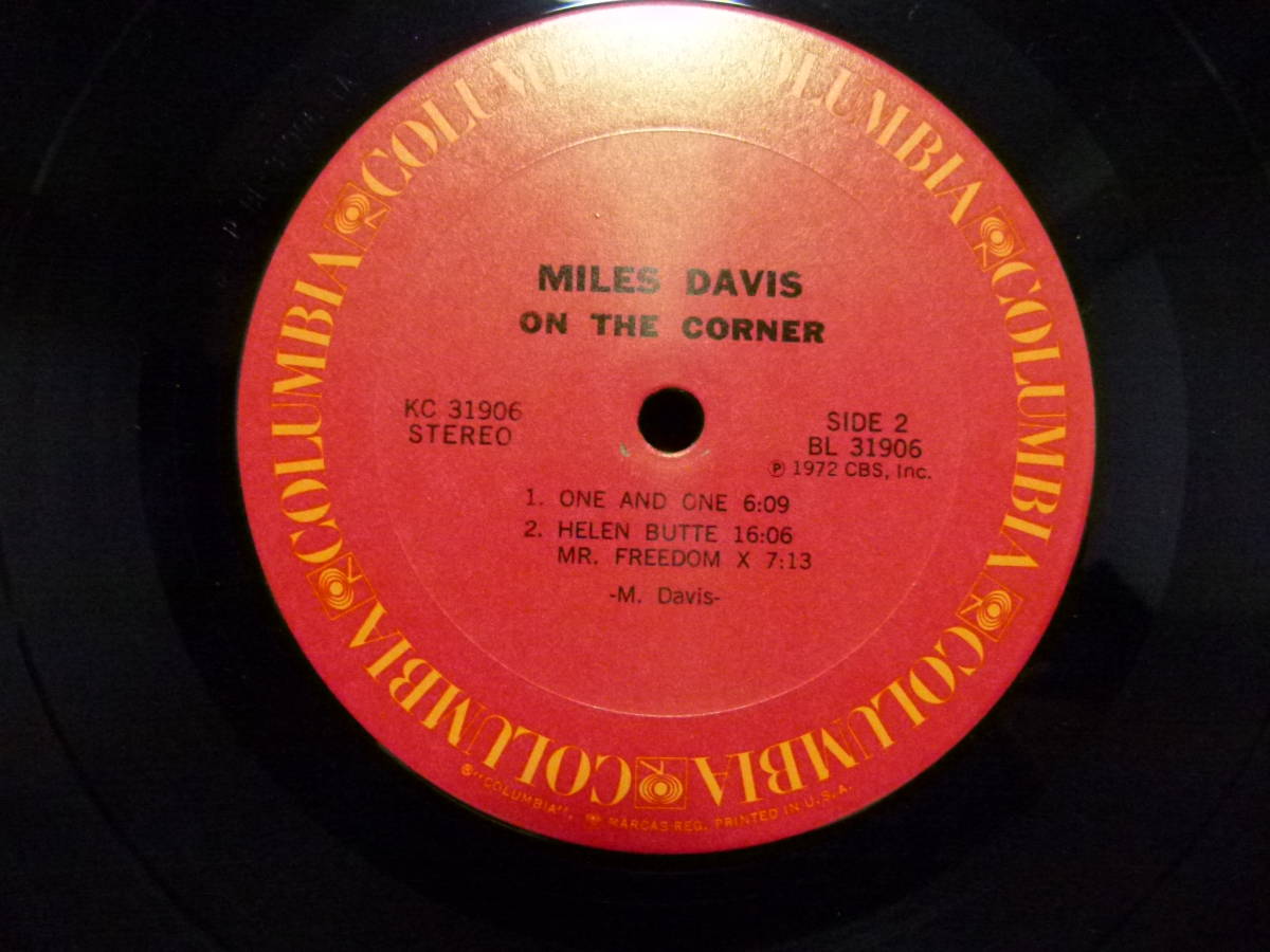 □激レア□美盤オリジナル□MILES DAVIS□ON THE CORNER□マト □激レア□美盤オリジナル□MILES DAVIS□ON THE CORNER□マト