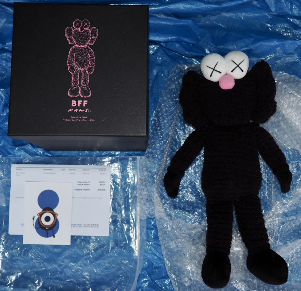確実正規 カウズ KAWS BFF 20インチ Plush ぬいぐるみ 人形 黒 0986