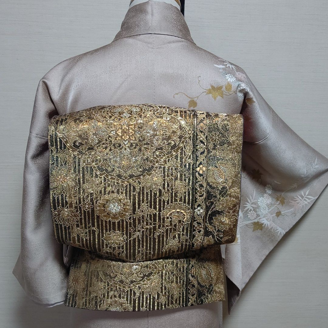 当社の 袷 正絹 牡丹 金駒刺繍 5点セット 花篭 貝桶 枝梅 金駒刺繍