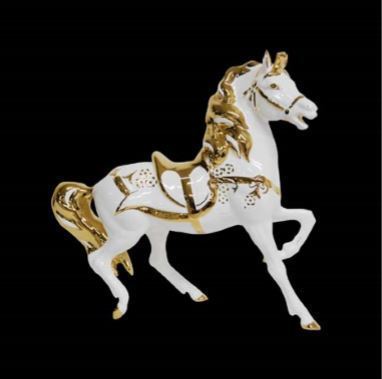 イタリア輸入　ホワイトホースにゴールドラインの置き物　ゴージャスゴールドライン白い馬の置き物　_画像1