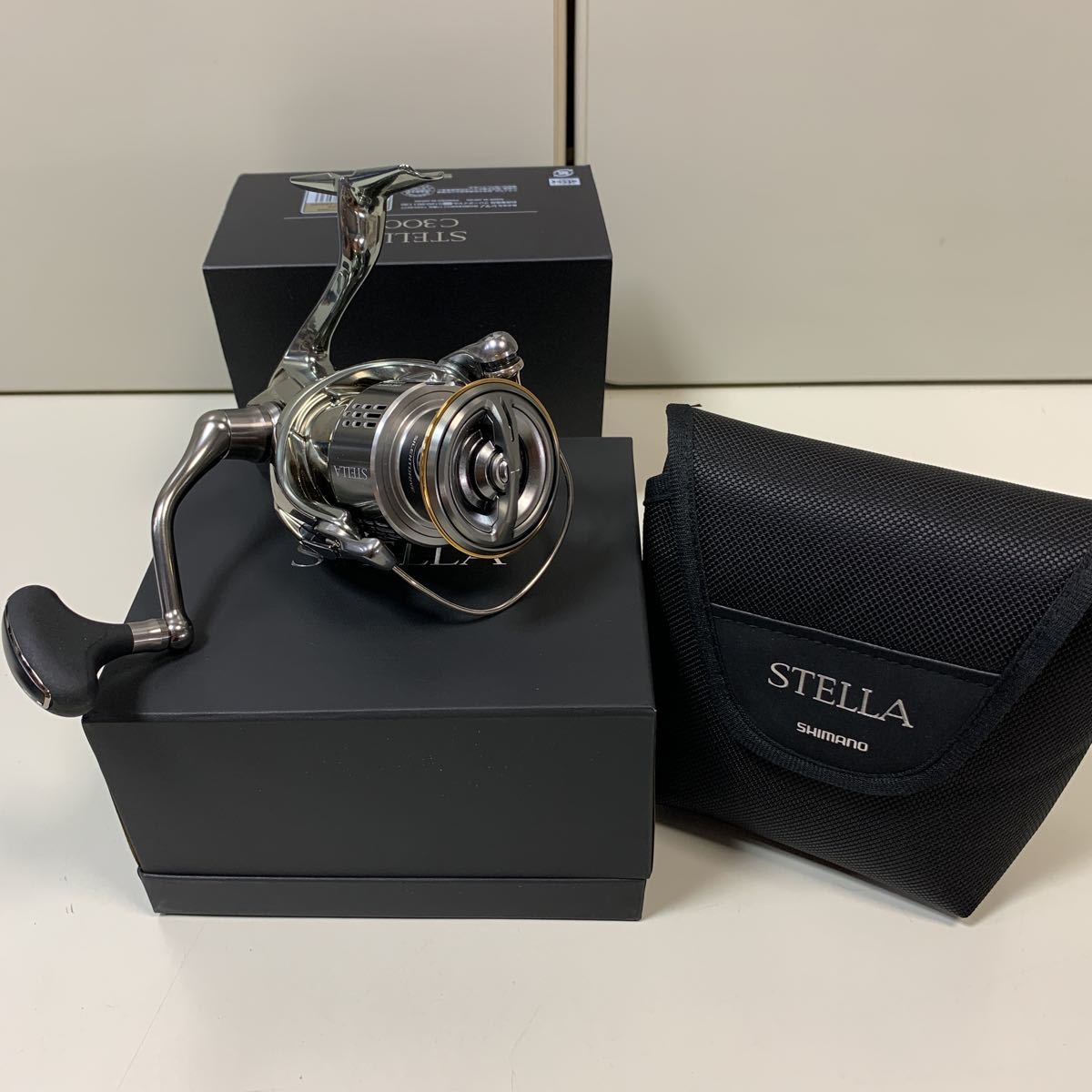 oo 新品 未使用品 18ステラ SHIMANO STELLA スピニングリール シマノ