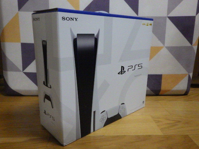 ☆新品/長ーい3年保証　SONY PlayStation5 PS5 ディスクドライブ搭載 本体 CFI-1100A01 _画像2
