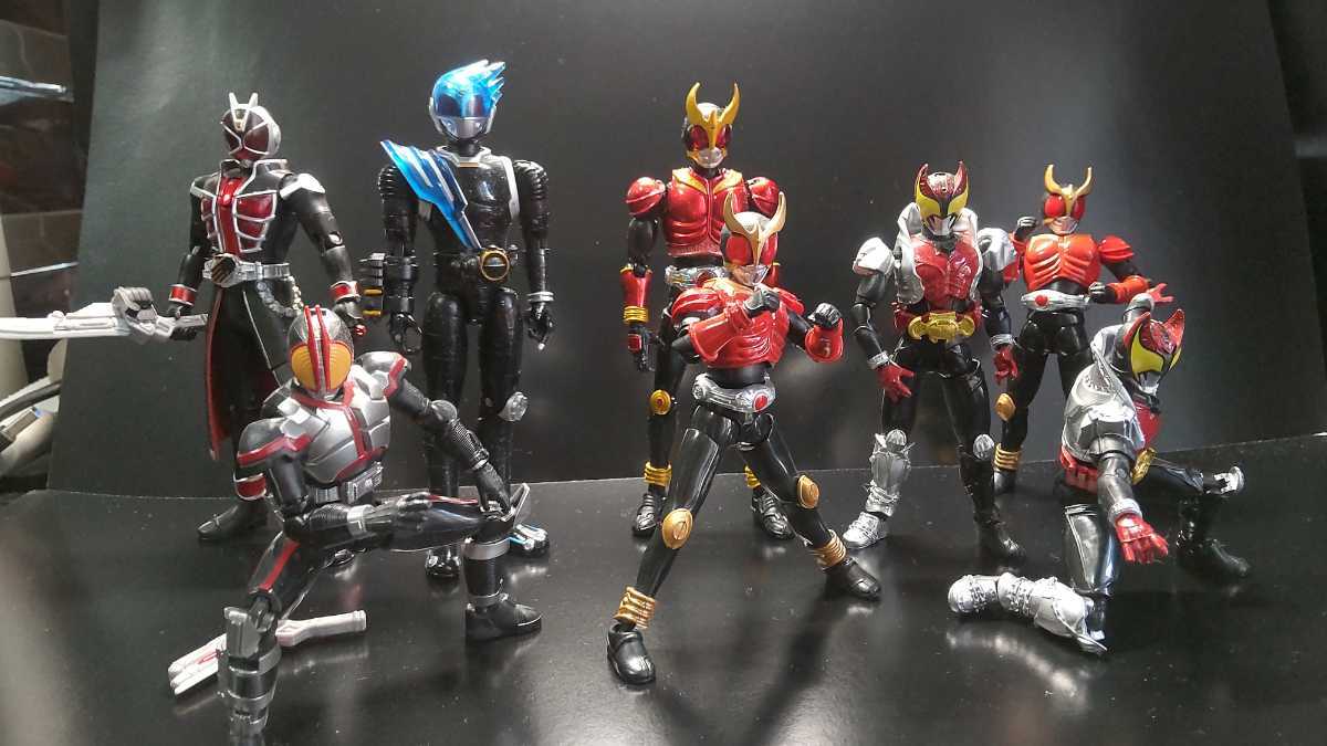 仮面ライダーコンボチェンジ、アームズチェンジ他_クウガは旧アーツです