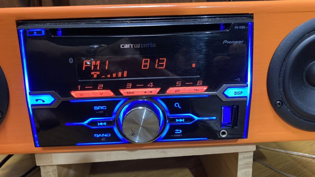bluetooth CDラジオ スピーカー カーステを利用した（カロッツェリア ）コンパクトオーディオです。ハンドメイド品です。