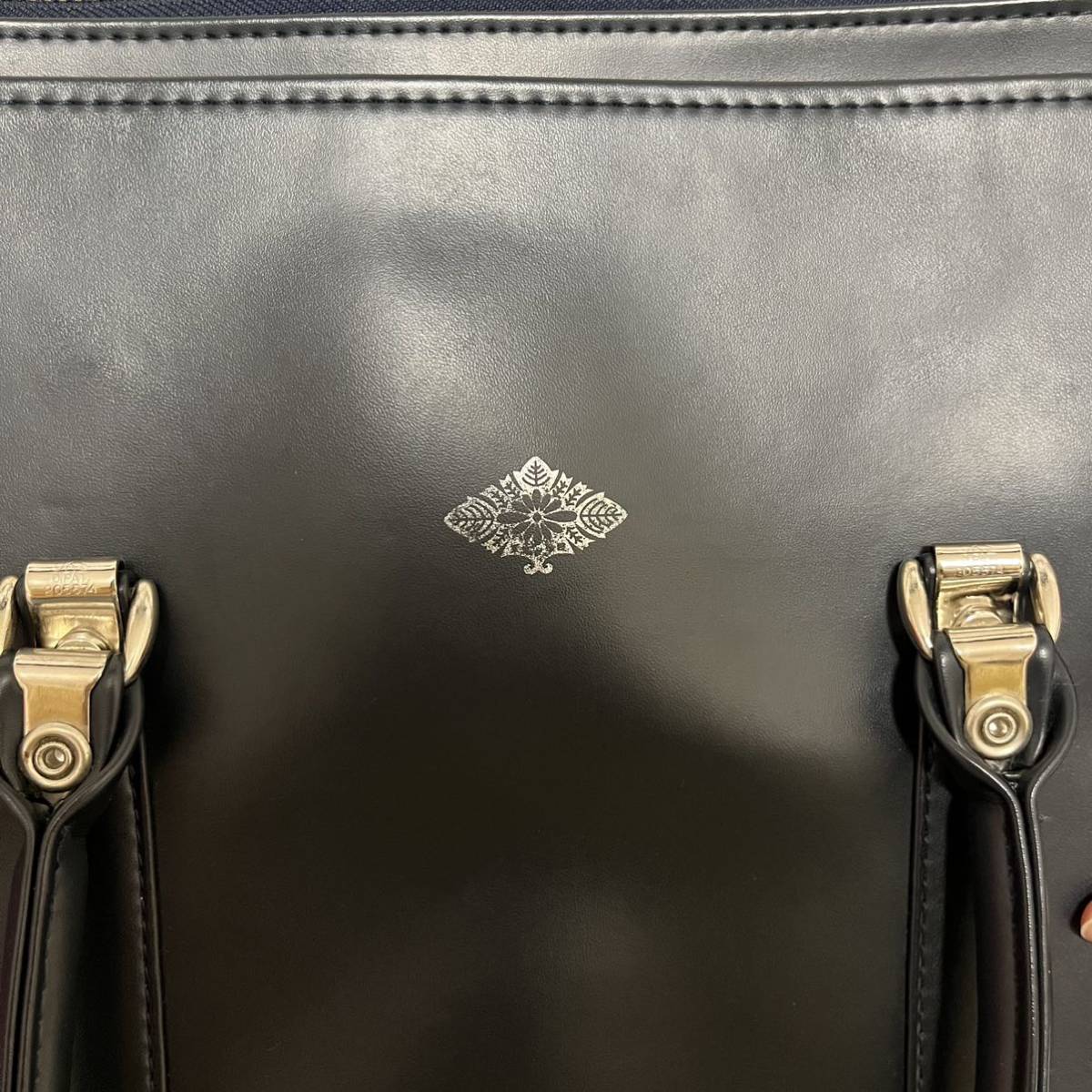 東京女学館 スクールバッグ 学校指定品 美品 かばん 鞄 制カバン 東京女学館 スクールバッグ 学校指定品 美品 かばん 鞄 制カバン