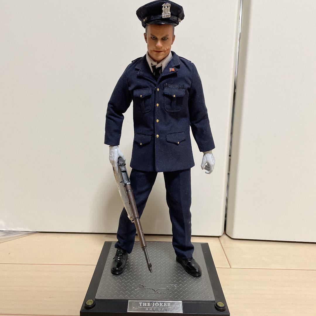 ホットトイズ ジョーカー 警察官Ver バットマン ダークナイト 1 ホットトイズ ジョーカー 警察官Ver バットマン ダークナイト 1