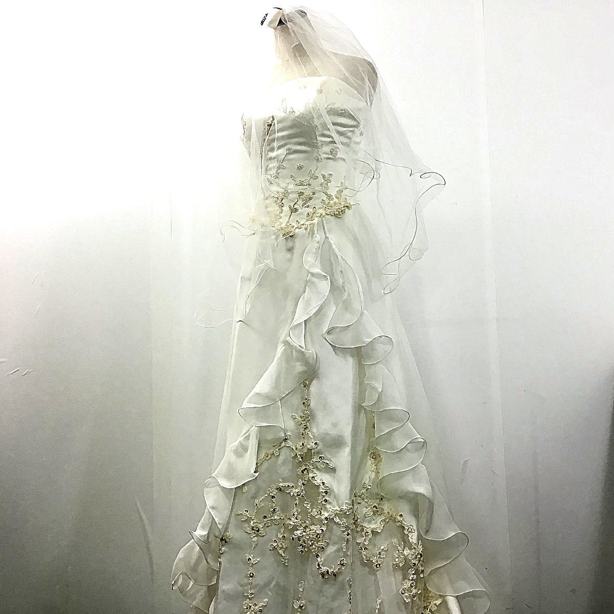 ウエディングドレス 花嫁衣装 7サイズ【同梱不可/衣類売り切り/05-319
