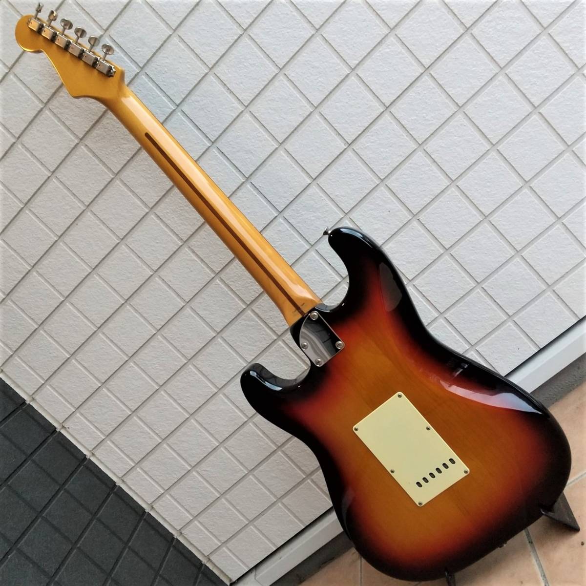 セルでお】 ヤフオク! - レア Fender Japan Stratocaster ST68-85TX