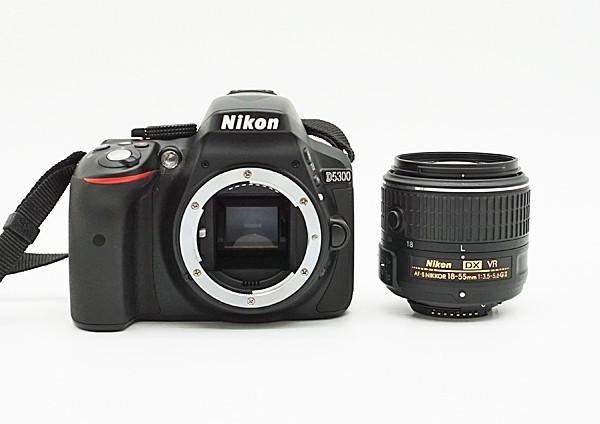 ◇美品【Nikon ニコン】D5300 18-55 VR II レンズキット デジタル一眼 