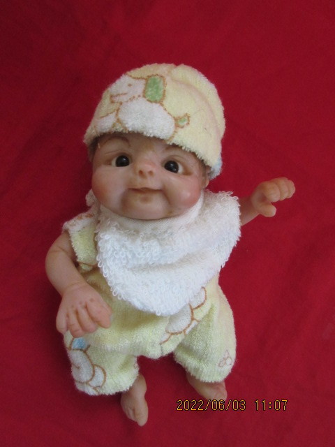 希少　レア　樹脂粘土　ベビー創作人形　ドール赤ちゃん　人形粘土人形ドール _画像2