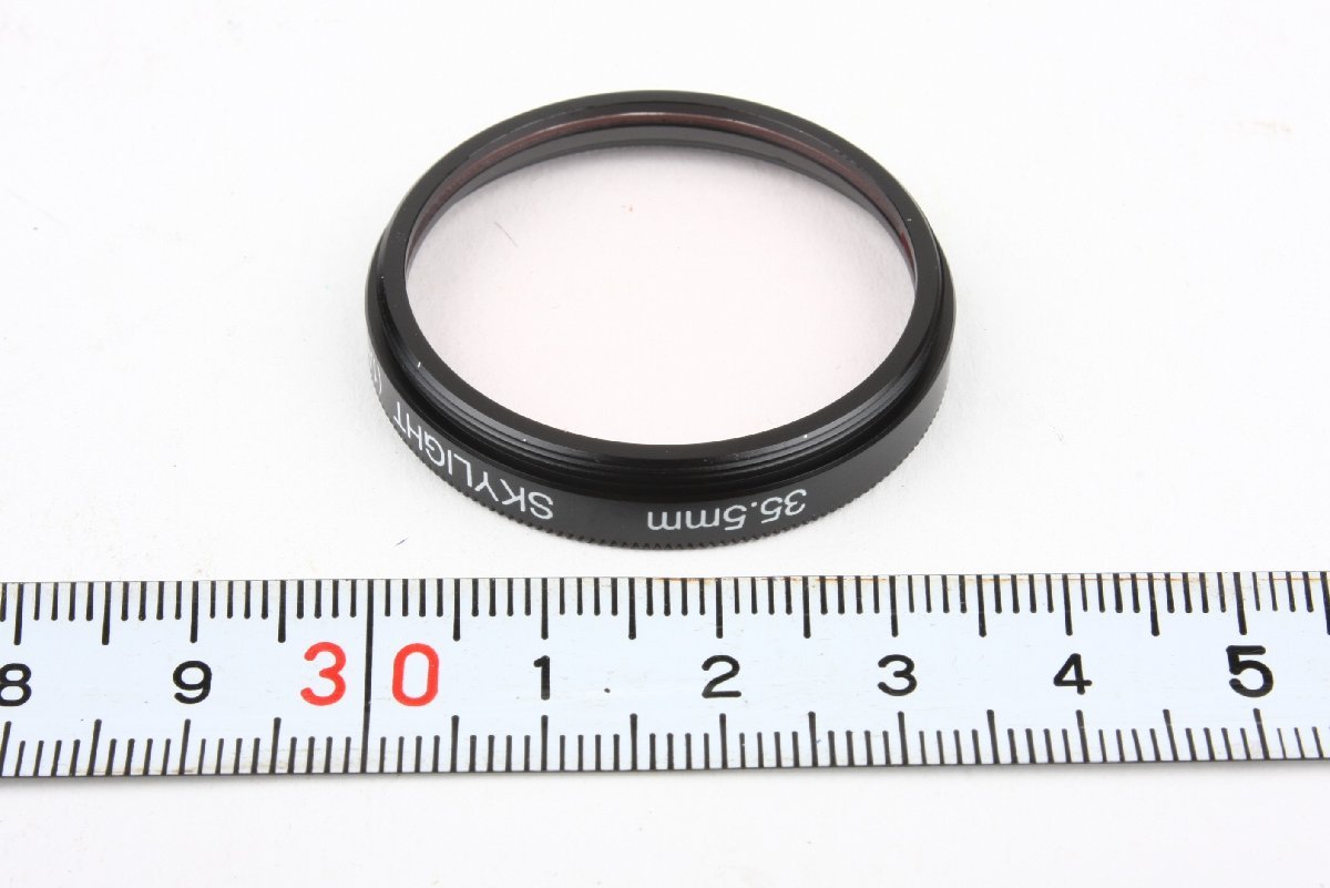 ※ 35.5mm 純正品 新品 未使用 OLYMPUS オリンパス レンズフィルター SKYLIGHT 1A F2570L4_画像3