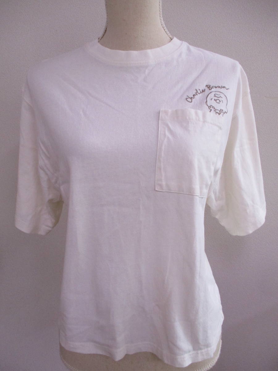 *1980[ free shipping ] Grace PEANUTS Peanuts T-shirt 5 minute sleeve M ivory . pocket embroidery entering easy cotton 100% Charlie Brown 