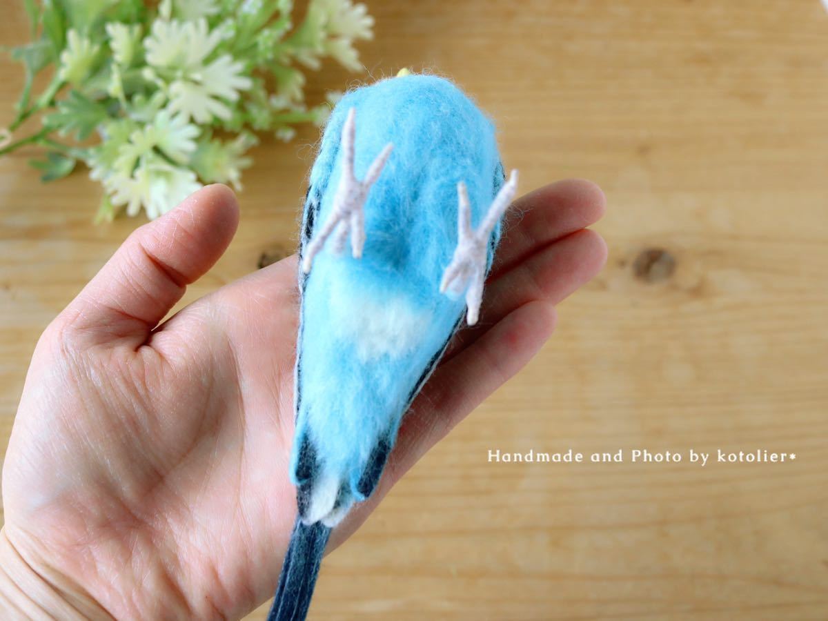ハンドメイド 首が動かせるリアルな セキセイインコさん 羊毛 ハンドメイド 首が動かせるリアルな セキセイインコさん 羊毛