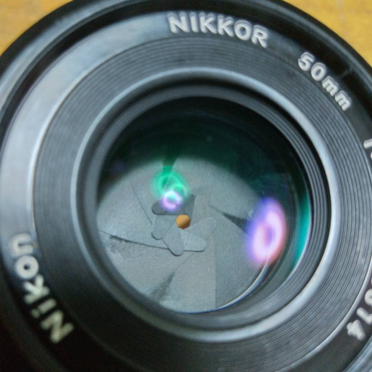 【美品】★Nikon Ai-s NIKKOR 50mm F1.8 人気のパンケーキレンズ カニ爪欠品！★動作品★_画像9