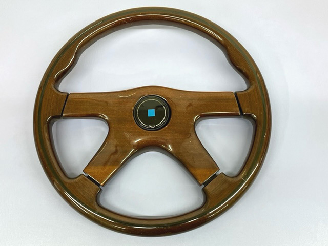 ナルディ　NARDI　中古　36cm 美品_画像1