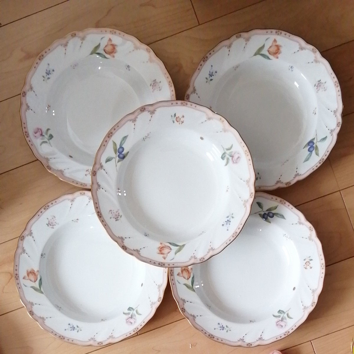 Noritake ノリタケ メゾンフルール 23cm 5枚組 スープ皿 MAISON FLEUR 4301 深皿 パスタ皿