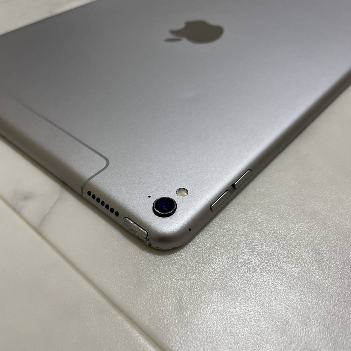 Apple iPad Pro 128GB|Cellular + WiFi|起動可能|アク Apple iPad Pro 128GB|Cellular + WiFi|起動可能|アク
