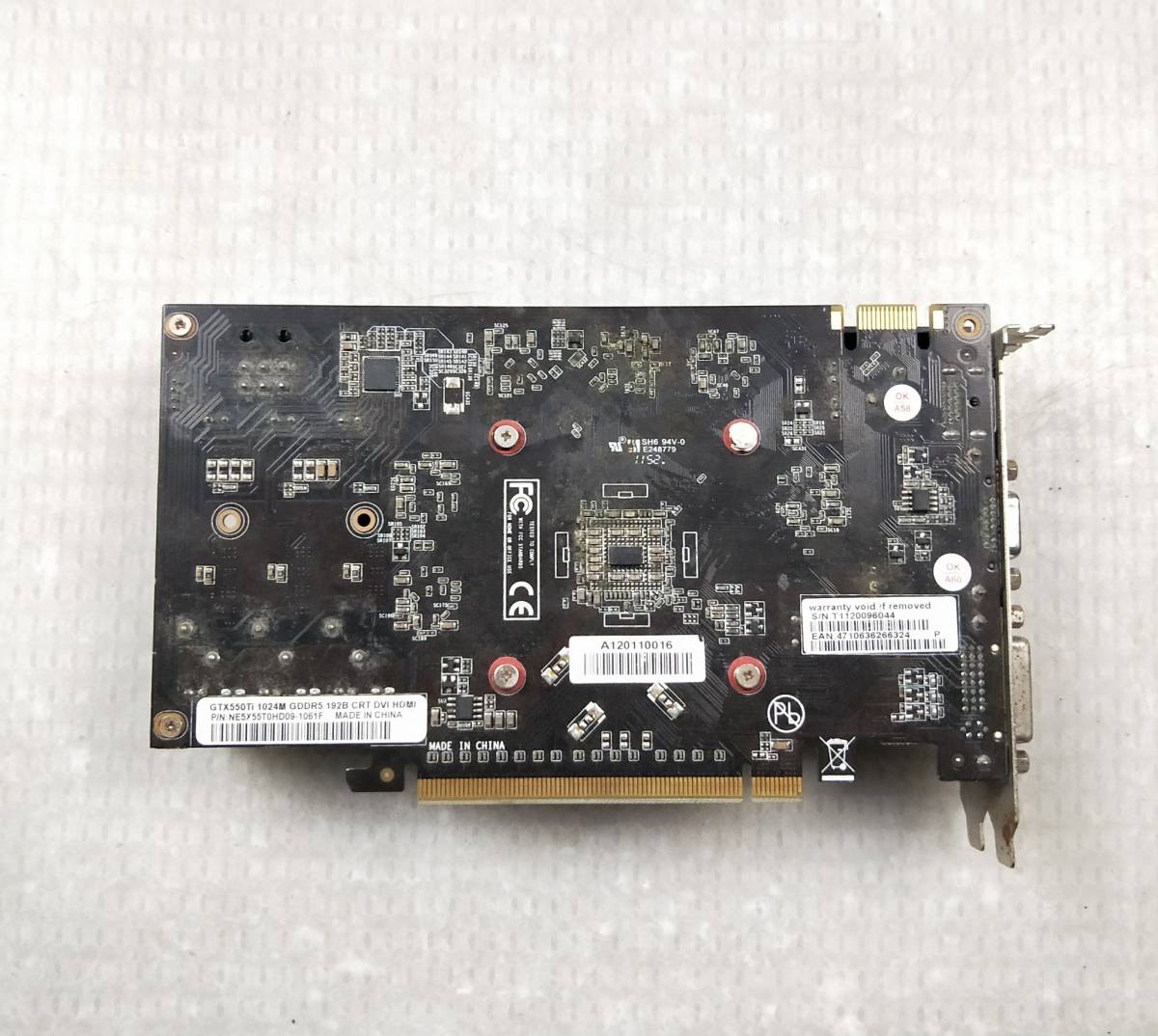 【中古パーツ】GTX550Ti 1024M GDDR5 192B CRT/DVI/HDMI グラフィックポード /ビデオカード PCI-E ■XK939-2_画像2