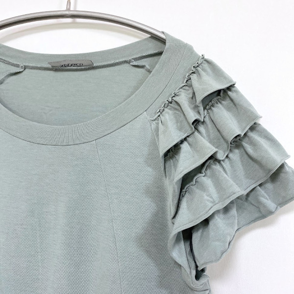 [MAX&Co. Max and ko-] frill * cut and sewn * tops * size S