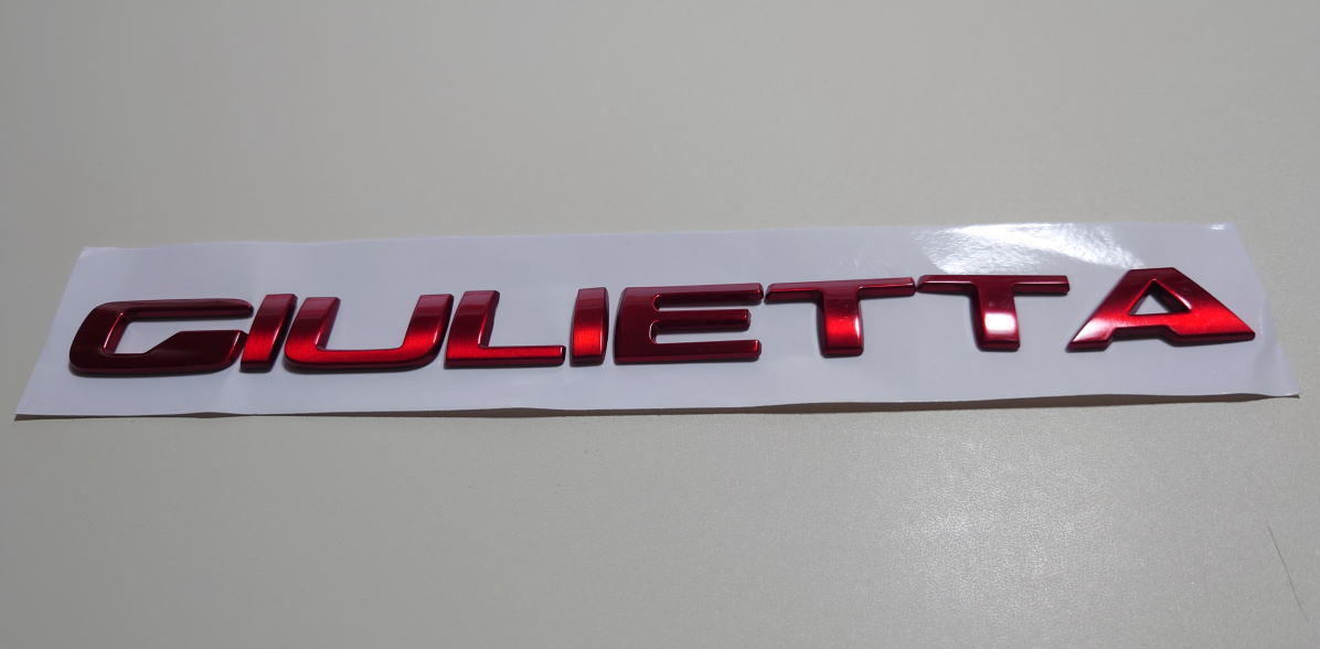 [1 point only ] Alpha Romeo Giulietta (Giulietta) tail for red emblem badge 