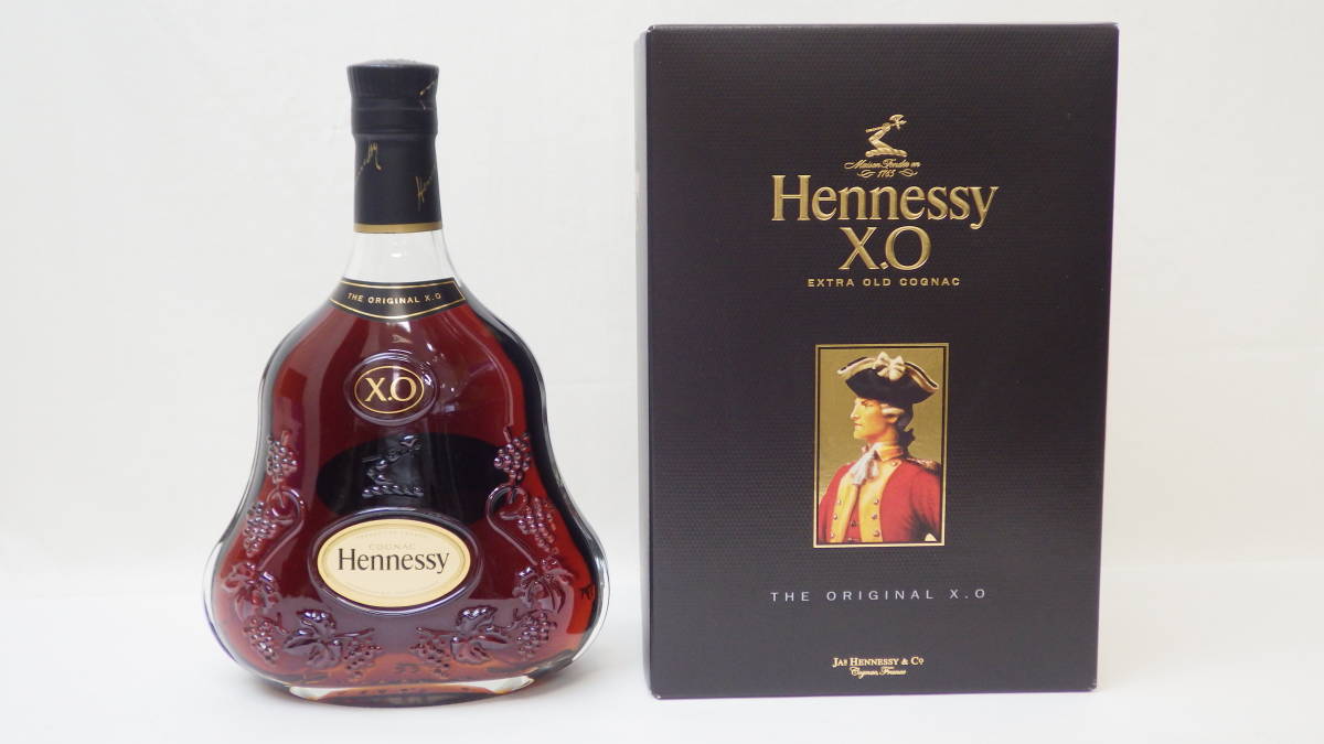 ヘネシー Hennessy XO コニャック 黒キャップ ブランデー 700ml 現行 古酒