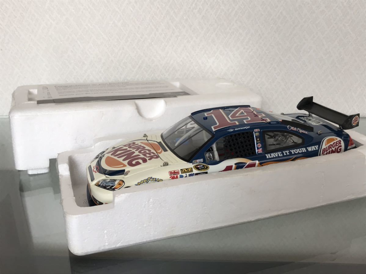 送料無料 1/24 バーガーキング インパラ ストックカー ナスカー ミニカー ACTION STOCK CAR BURGER KING NASCAR Stewant Haas IMPALA 9