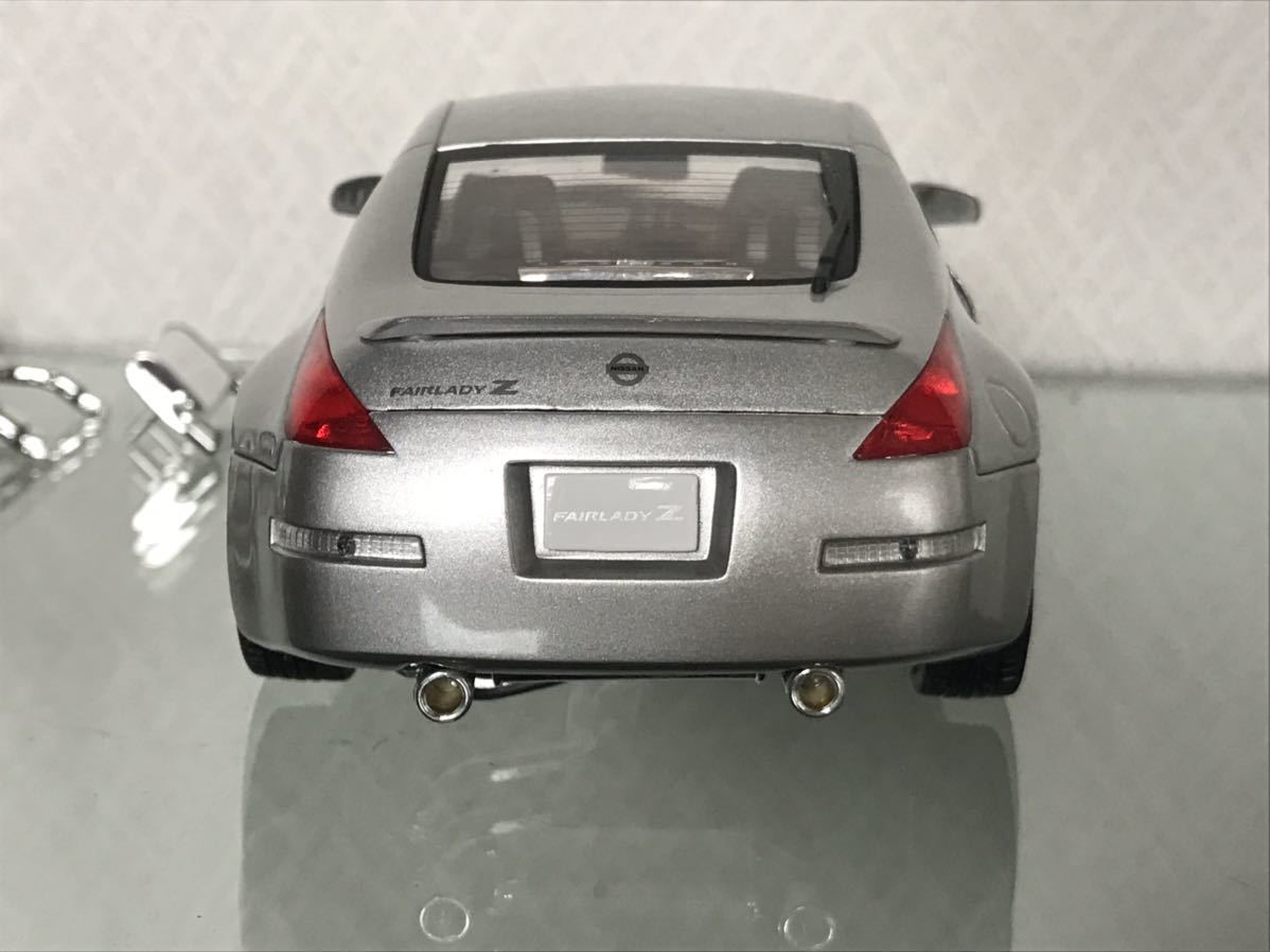送料無料 1/24 日産 フェアレディZ Z33 ニスモ ミニカー