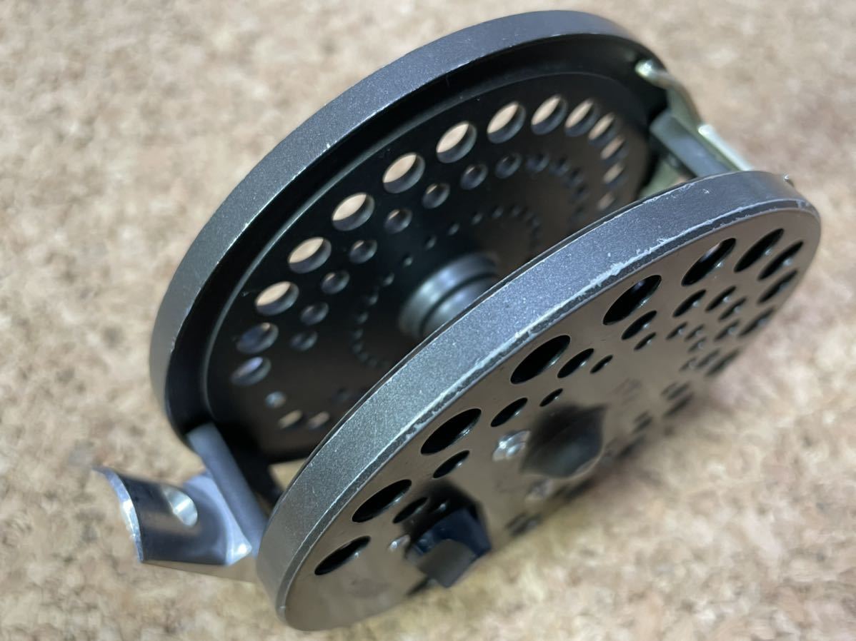 即決 稀少 オールド ORVIS CFO V 5 オービス fly reel C.F.O. Orvis フライリール 美品 機関好調