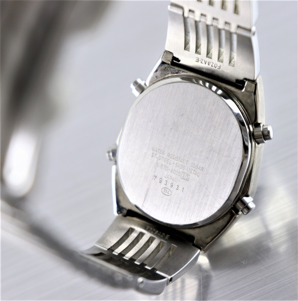 【電池交換済み 希少 動作品】 SEIKO ALBA AKA W670-400 セイコー アルバ デジタル メンズ 腕時計 ビンテージ 年代物  008FEHE33