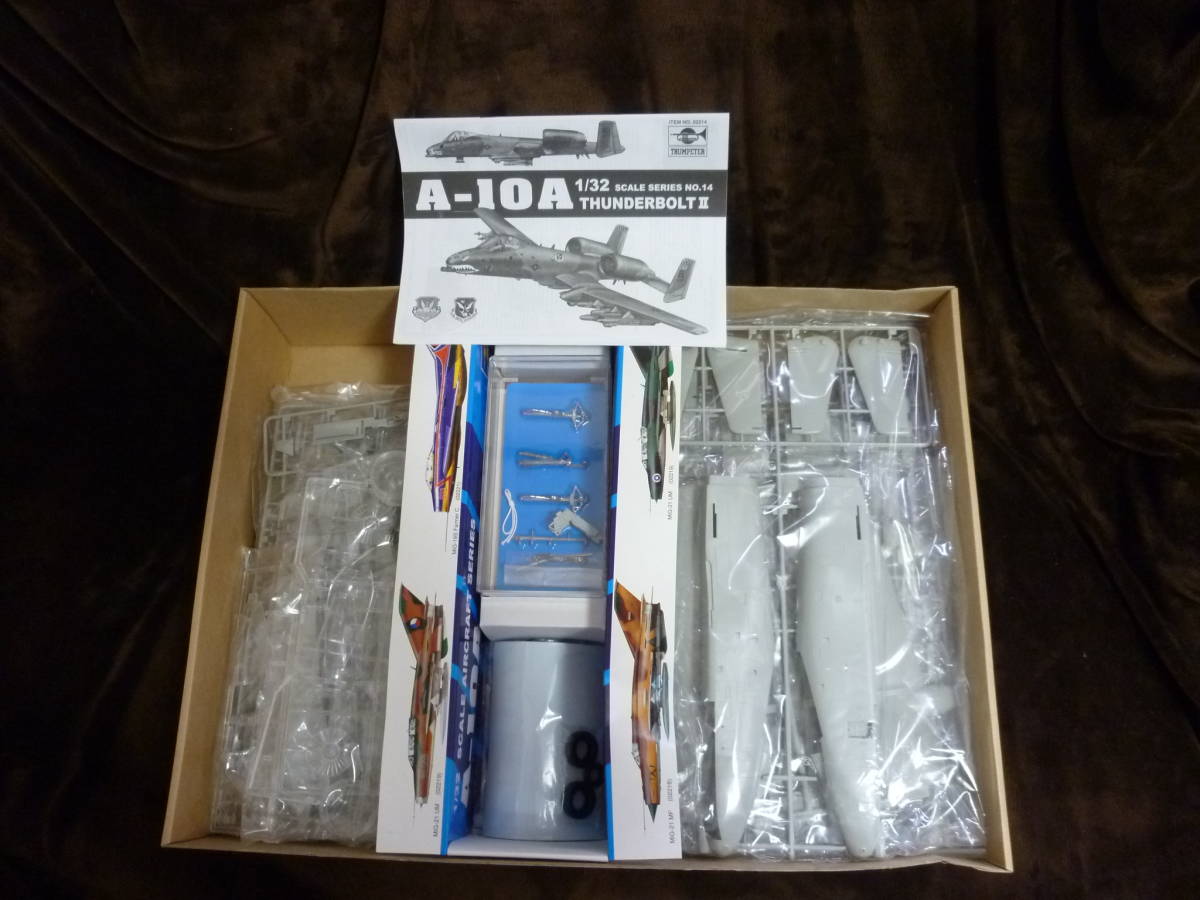 32 A-10A サンダーボルト2 単座型 航空機 | east-wind.jp