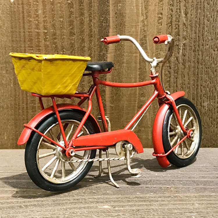  tin plate objet d'art gdo Old [ basket cycle ]( red ) height 9.5× length 16× depth 7cm 1910D-1995 Inte 