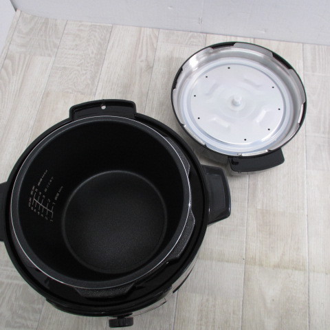 5720PS【未使用】電気圧力鍋 3L 圧力鍋 炊飯器 1台10役 予約/保温機能付き ブラック AONCIA