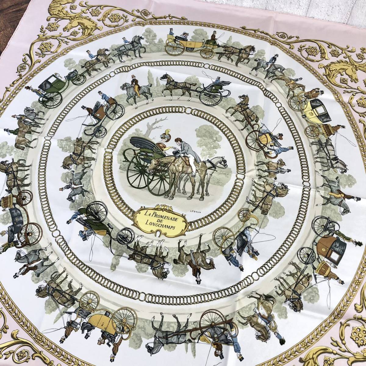 HERMES エルメス カレ 90 LA PROMENADE DE LONGCHAMPS ロンシャンへの
