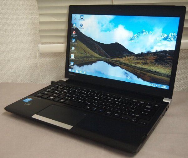 NoS554☆dynabook R734 M Core i7 4810MQ 2.8GHz メモリ8GB SSD256GB SDVD 13.3型HD Win8.1Pro64bitリカバリ済 外装破損有☆