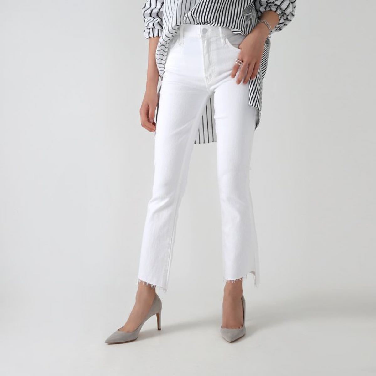 THE INSIDER CROP STEP FRAY ホワイトデニム 25-
