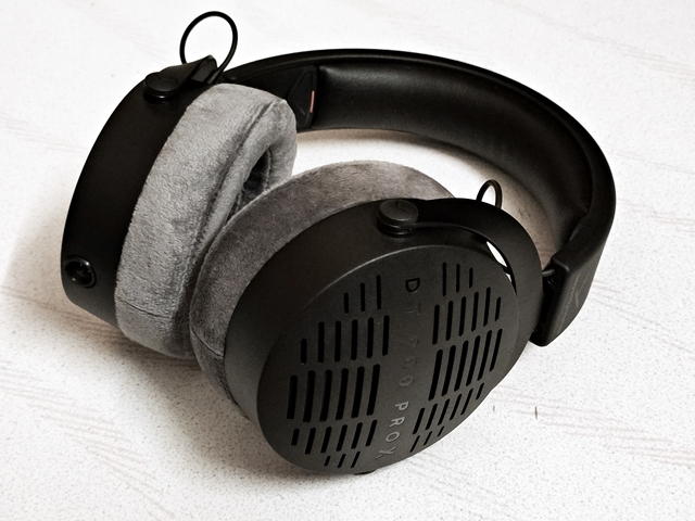 beyerdynamic ( ベイヤーダイナミック ) / DT900PRO X 開放型モニター