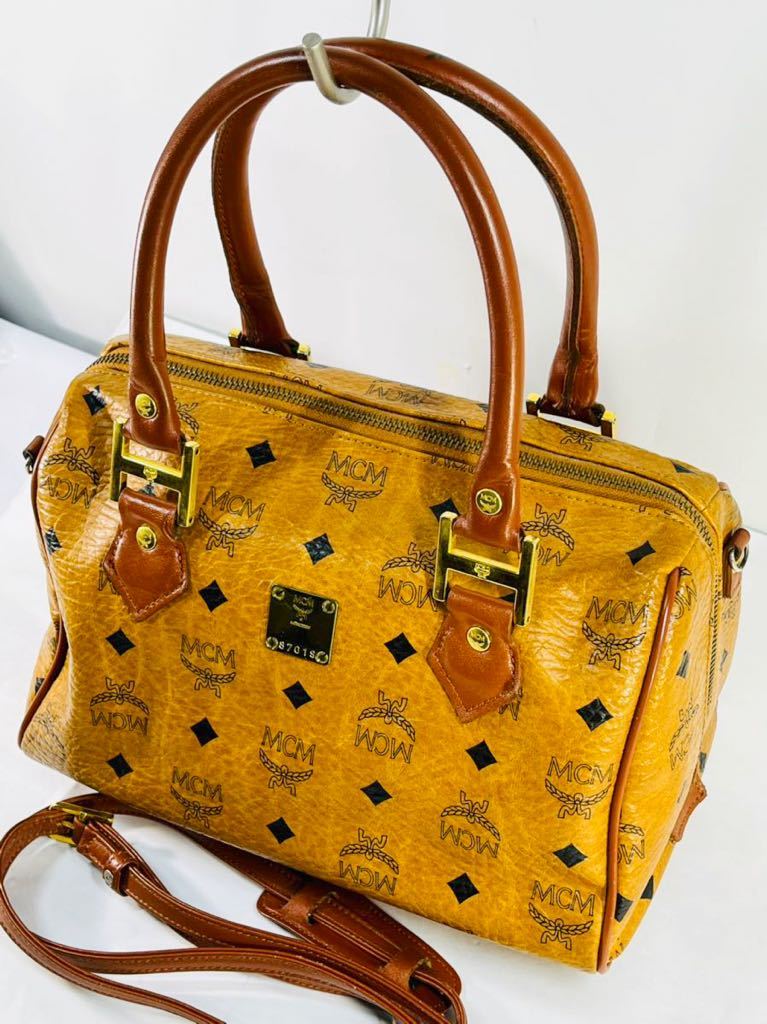 MCM エム シー エム ボストンバッグ - .jp