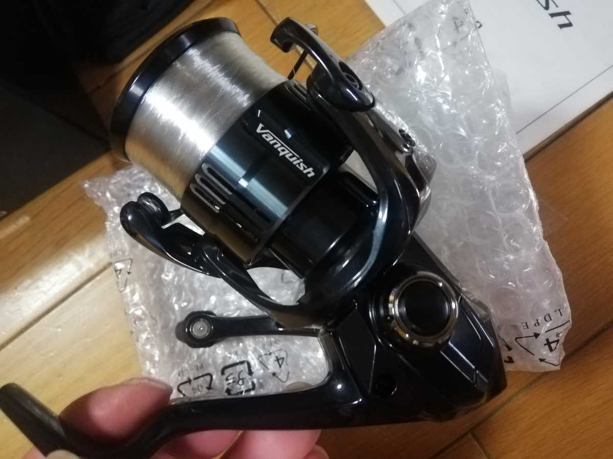 超美品!シマノ ヴァンキッシュ 2500S VANQUISH スピニングリール 超美品!シマノ ヴァンキッシュ 2500S VANQUISH スピニングリール