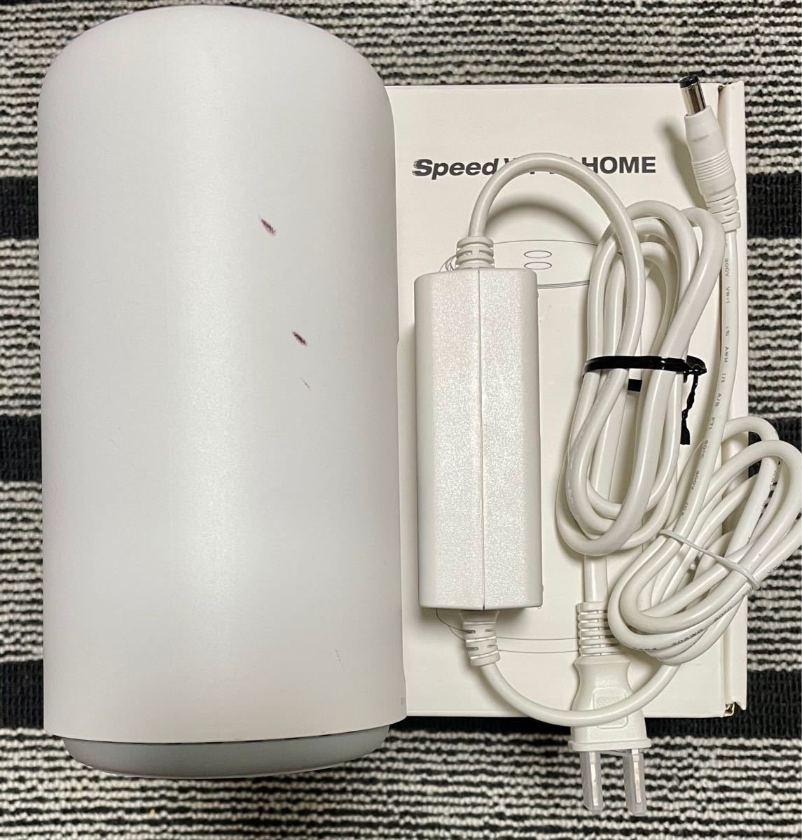 au Speed Wi-Fi HOME L02 HWS33SWA ホワイト ホームルーター 中古品