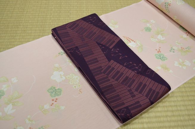[ бесплатная доставка ] шелк такой как гибкий Toray si look прекрасное качество мелкий рисунок ткань кимоно salmon розовый плющ рисунок shirukku-055