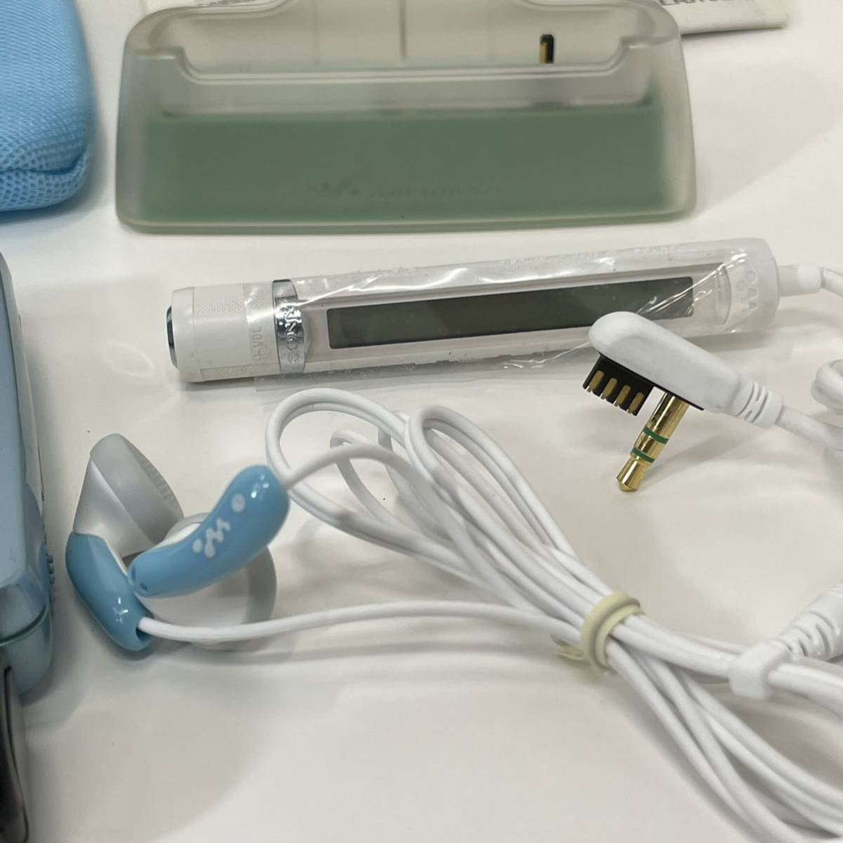 動作品】SONY MD WALKMAN MZ-EH50 MDプレーヤー holdmeback.com