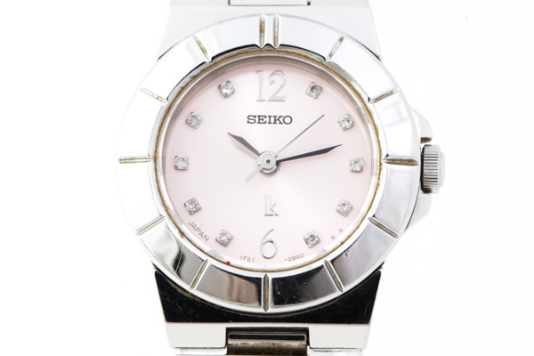 SEIKO LUKIA セイコー ルキア レディース クォーツ 3針 腕時計 1F21-0L90 ピンク ステンレススチール MADE IN JAPAN 日本製 #23760_画像1