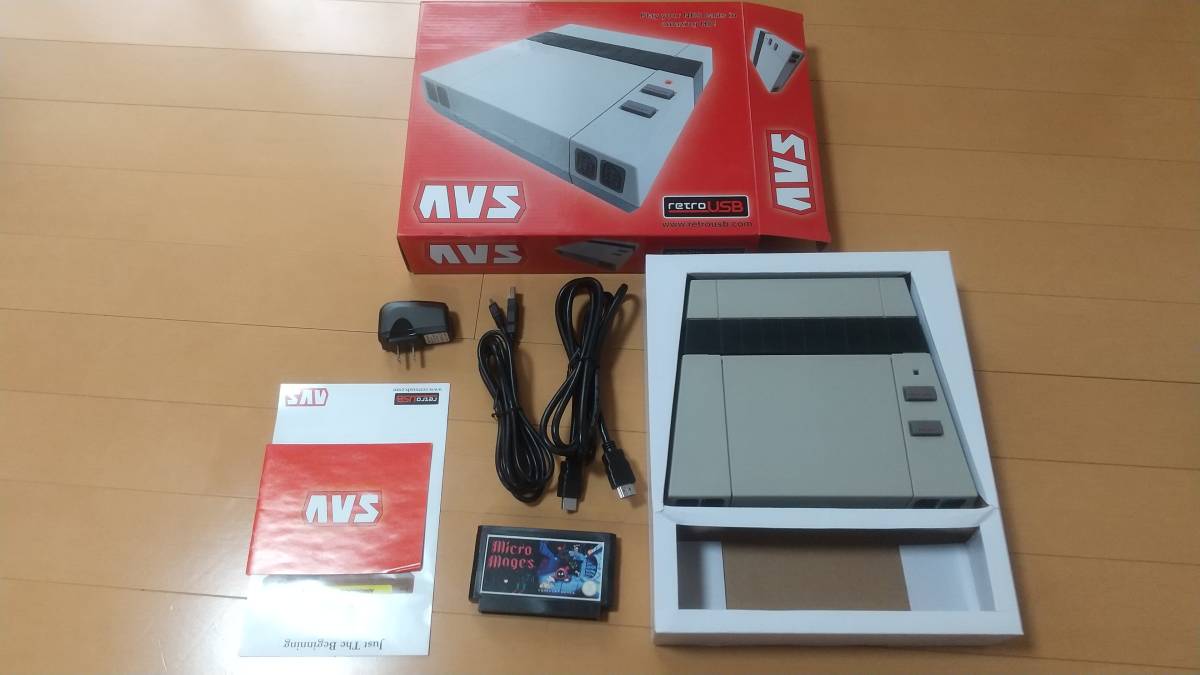 送料込み retro USB AVS ニュー ファミコン NES 本体 互換機 中古 美品 貴重 micro mages 4人同時プレイ HDMI 電源 ジョイカード