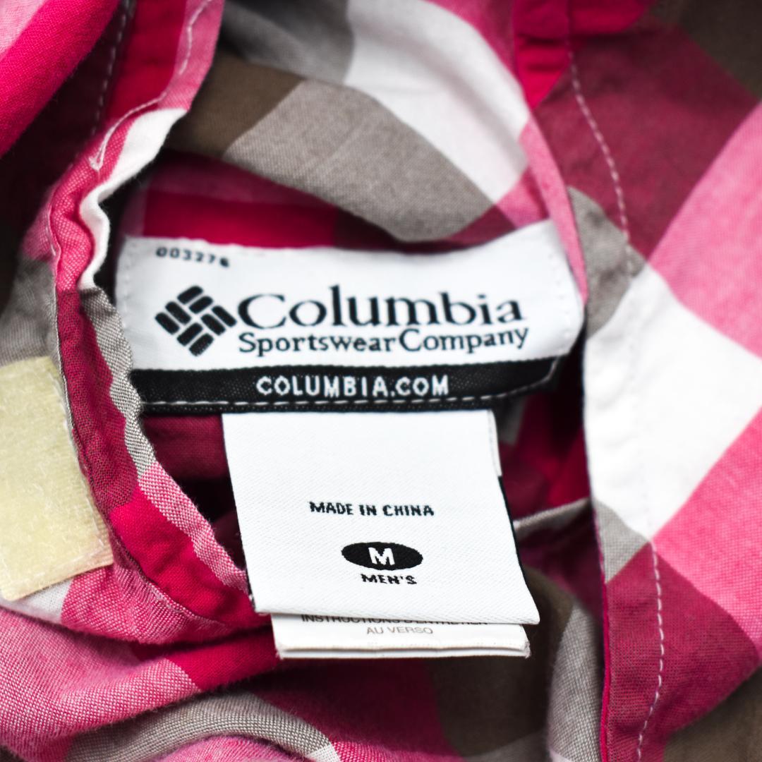 Columbia コロンビア　ナイロンパーカー　ジャケット　ワンポイント